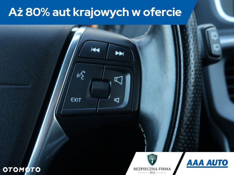 Volvo V40 - 21