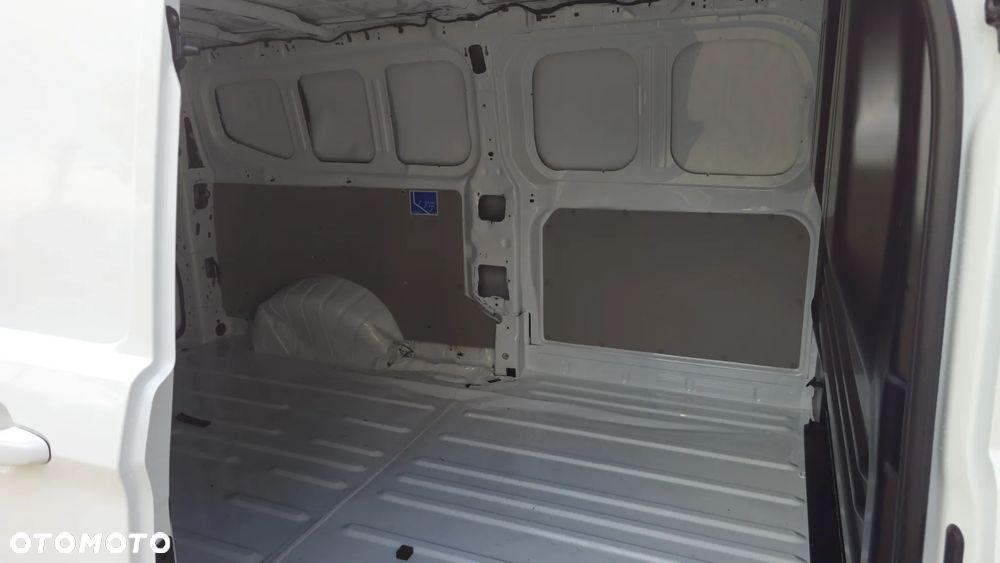 Volkswagen Transporter - 17