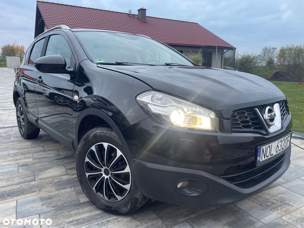 Nissan Qashqai - 2