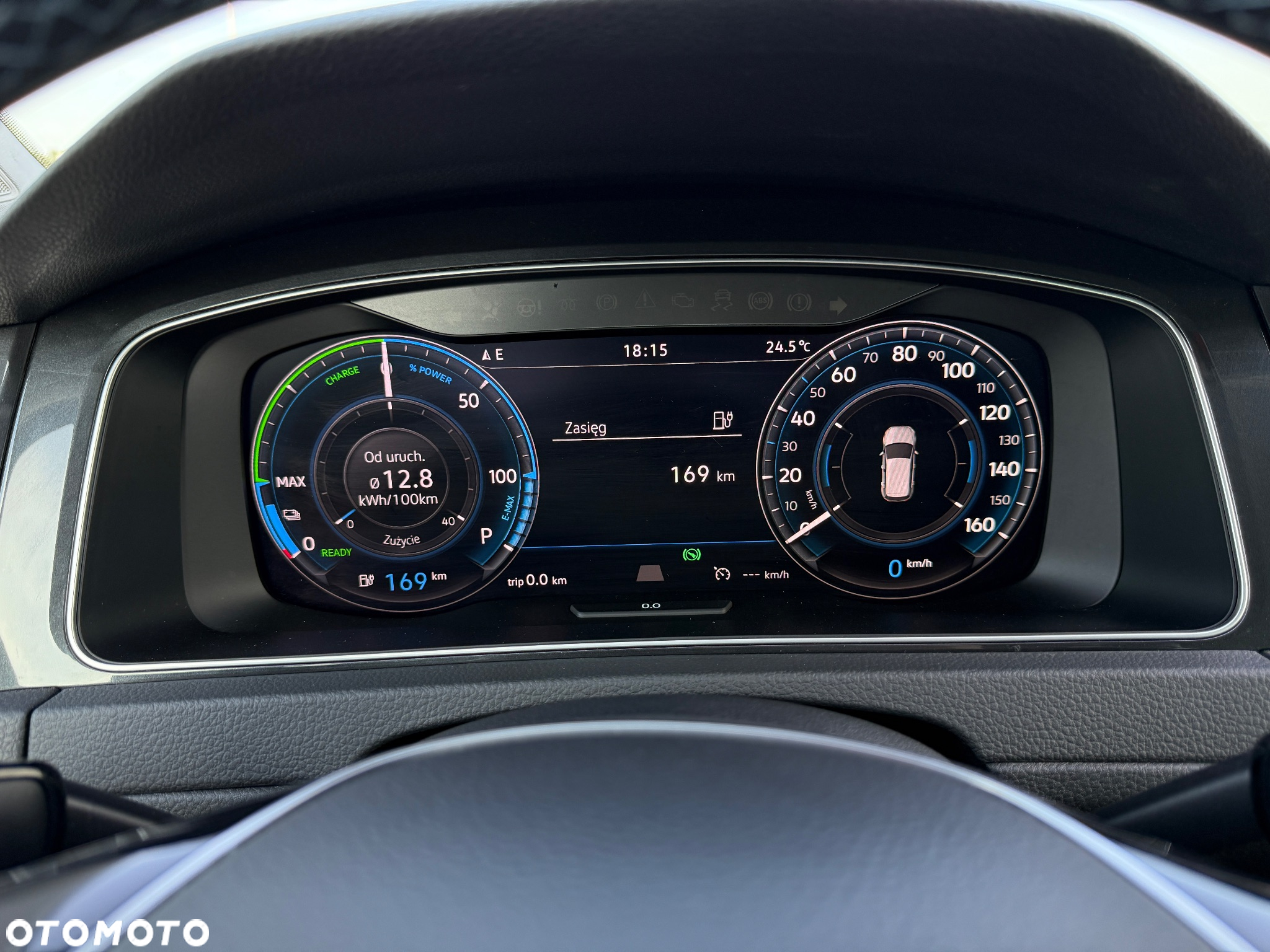 Volkswagen Golf e-Golf - 18