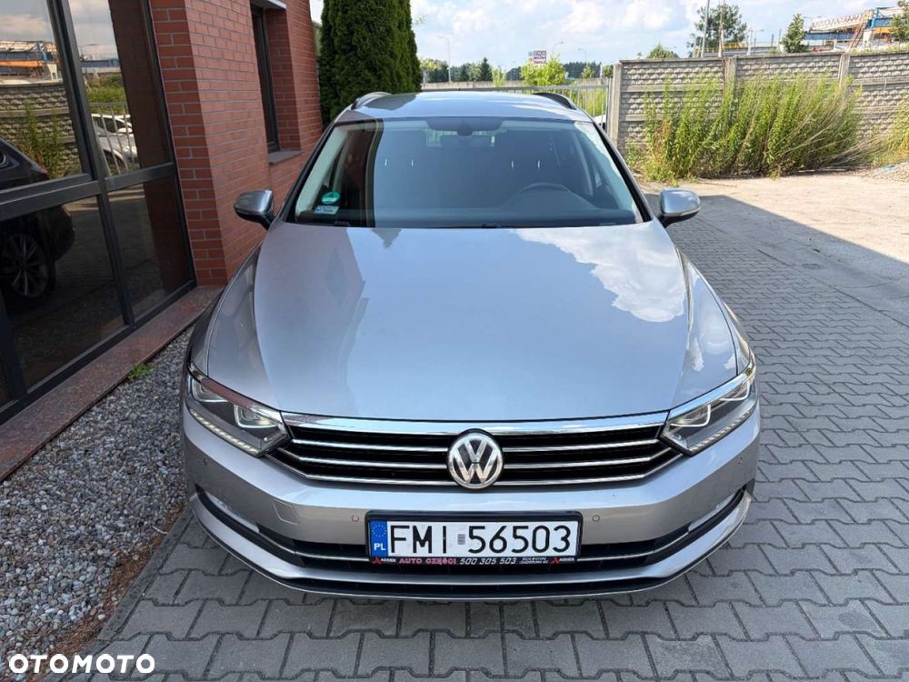 Volkswagen Passat Variant 2.0 TDI SCR DSG BlueMotion Comfortline - 5