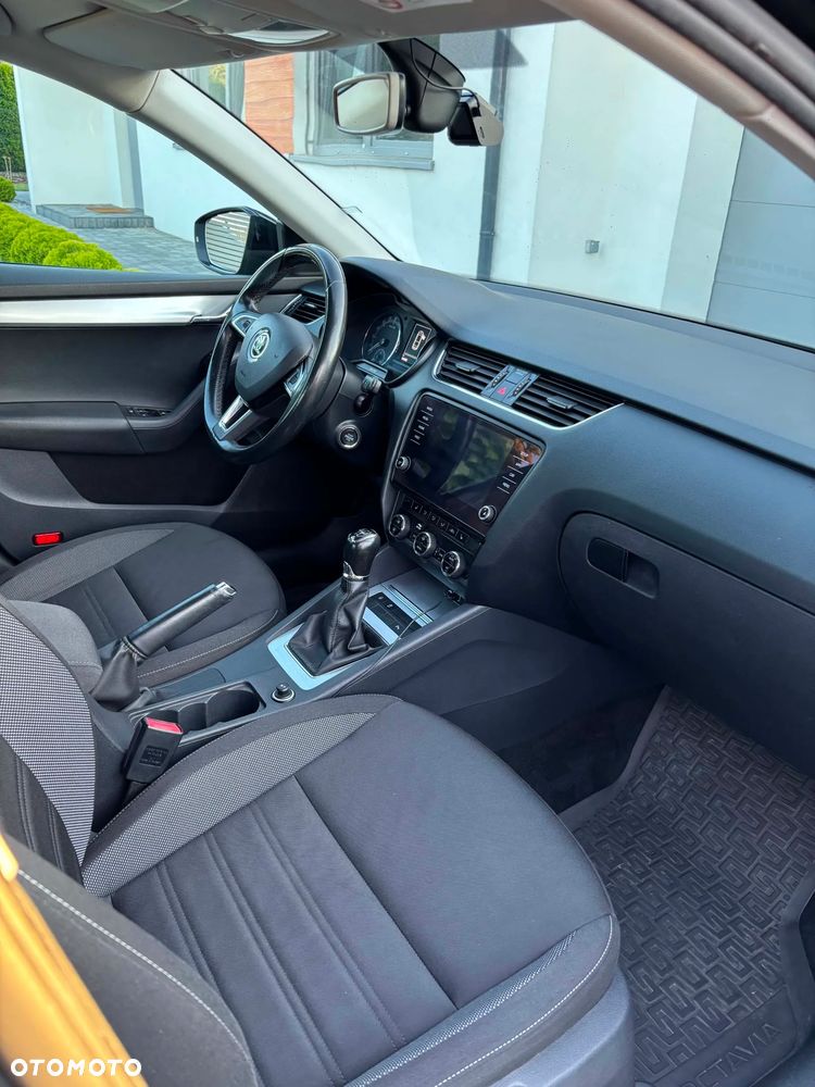 Skoda Octavia 1.6 TDI Ambition - 5