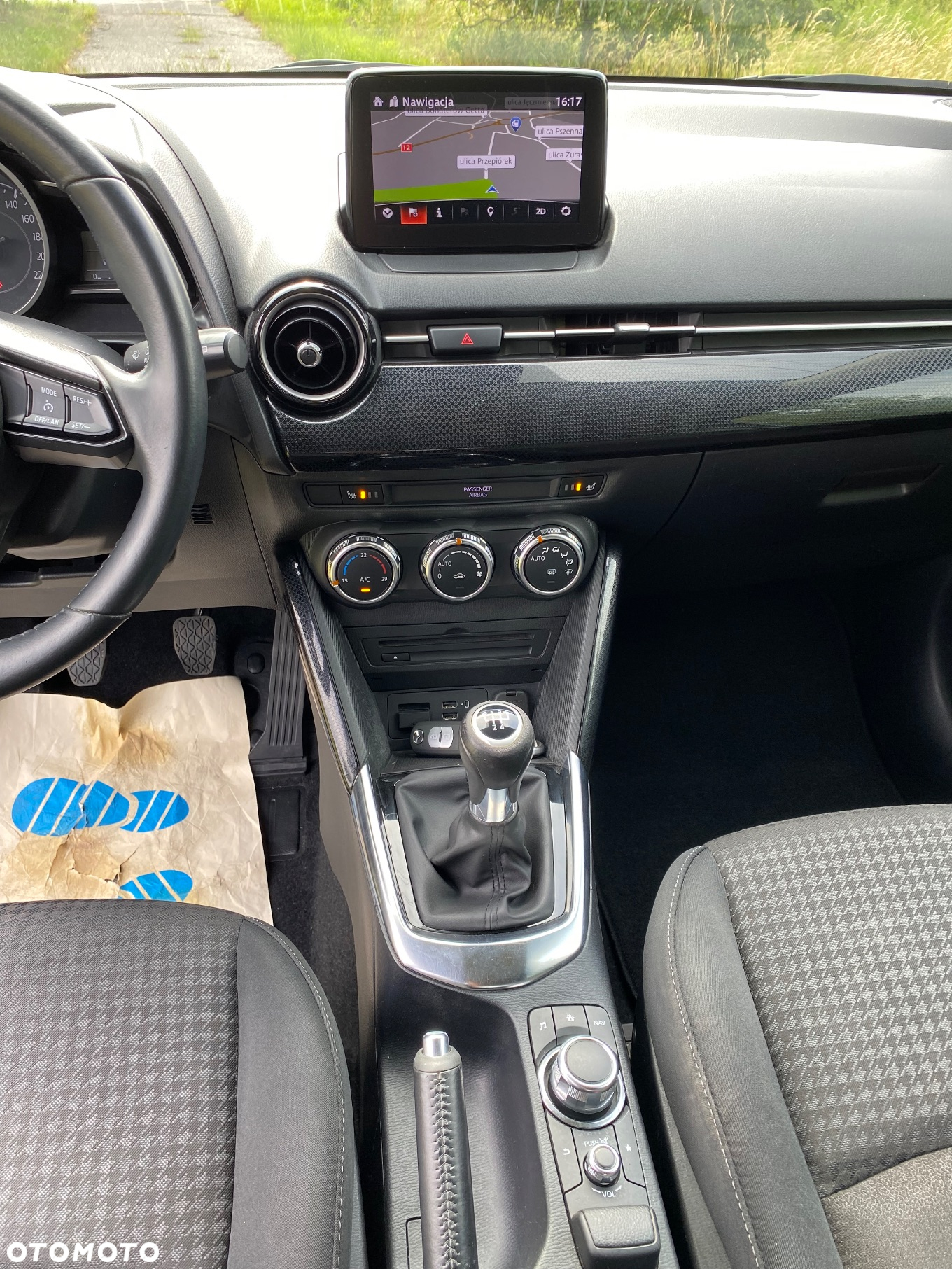 Mazda 2 SKYACTIV-G 90 Exclusive-Line - 13