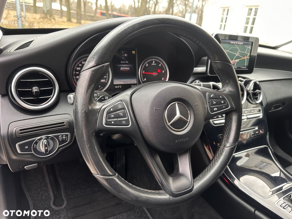 Mercedes-Benz Klasa C 180 (BlueTEC) d 7G-TRONIC Avantgarde - 28