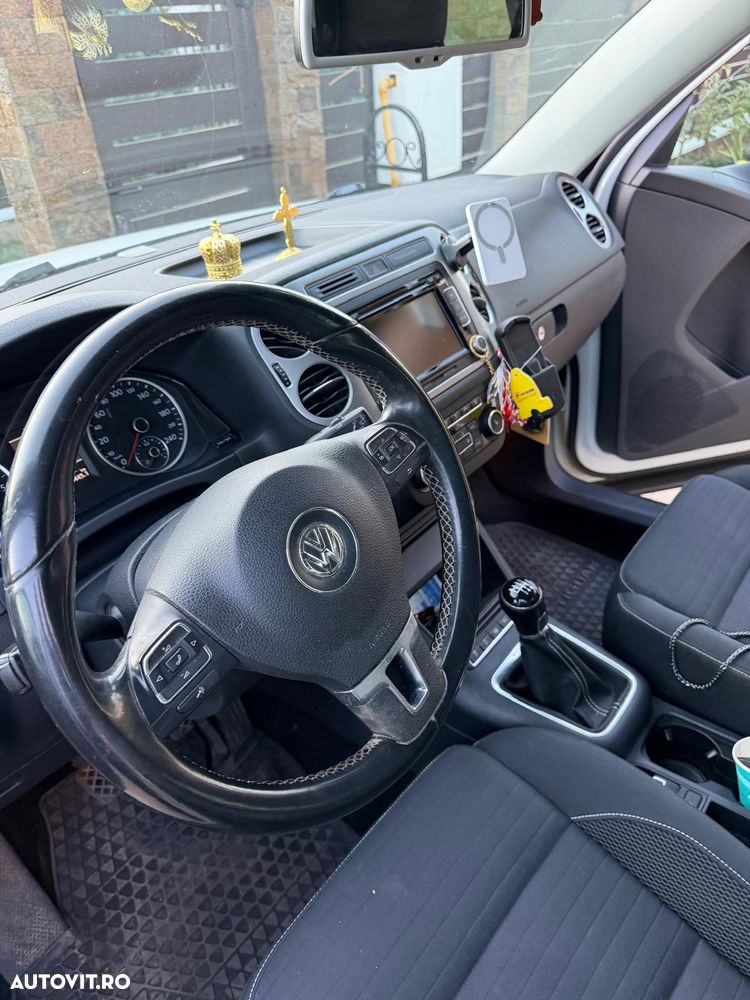 Volkswagen Tiguan 2.0 TDI BMT Trend & Fun - 12