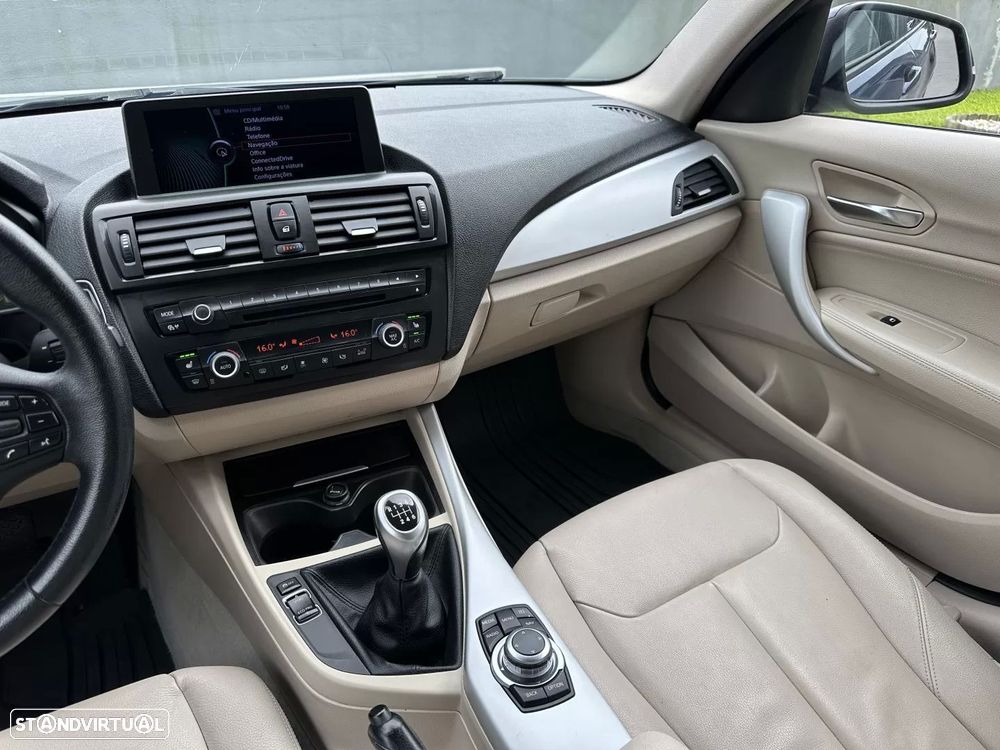 BMW 116 d EfficientDynamics Edition Urban Line - 30