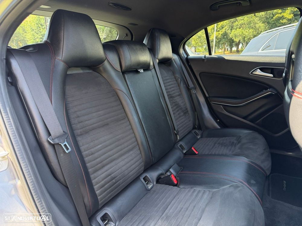 Mercedes-Benz A 180 CDI BE AMG Line - 19