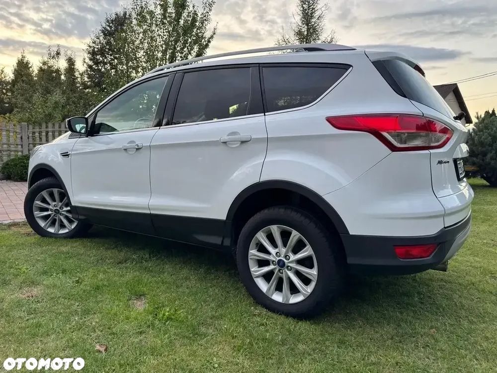 Ford Kuga - 2