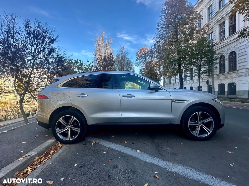 Jaguar F-Pace - 11