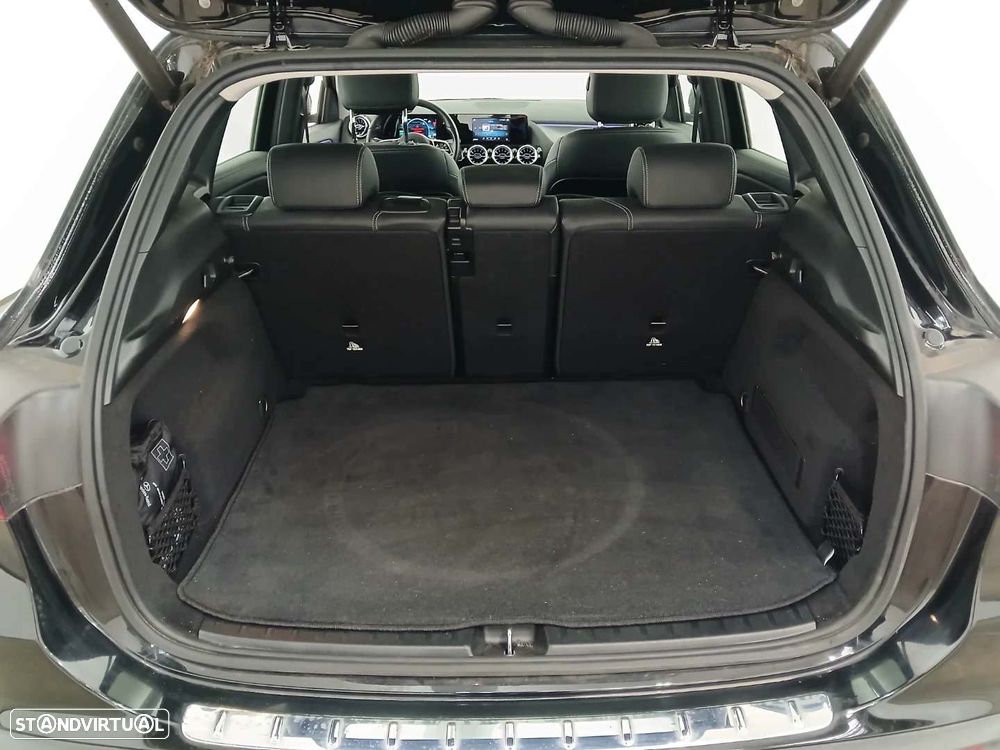 Mercedes-Benz EQA 250+ - 10