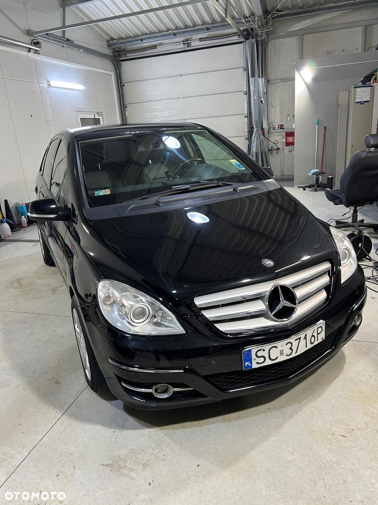 Mercedes-Benz Klasa B - 1