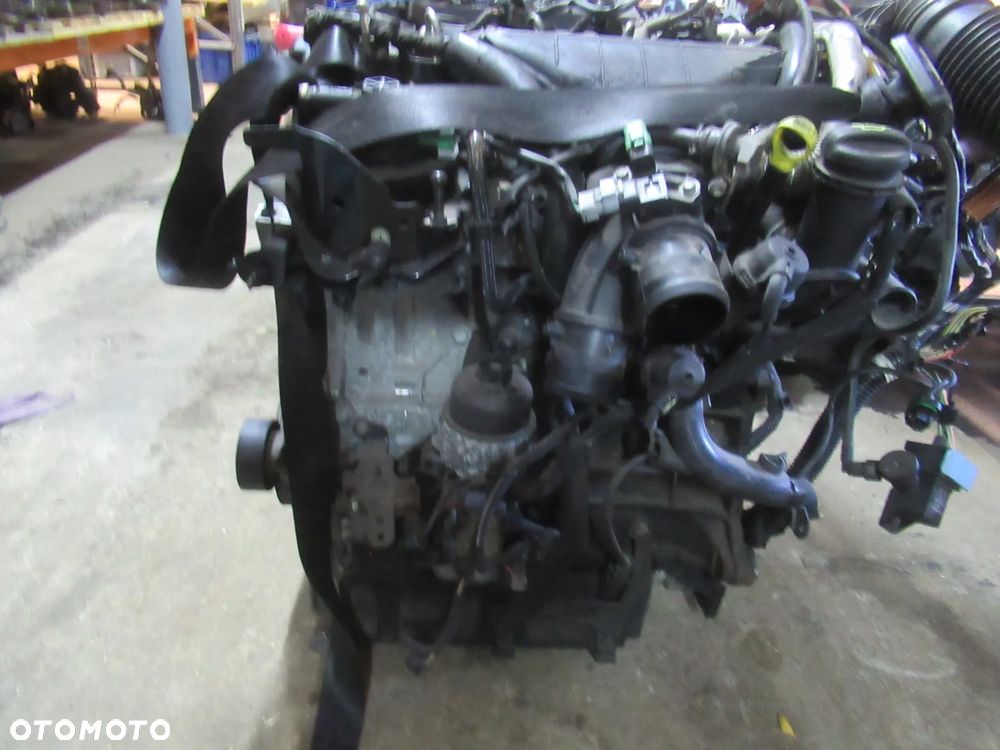 SILNIK CITROEN C5 I 2.0 HDI 136 KM PSA RHR 2001- - 4