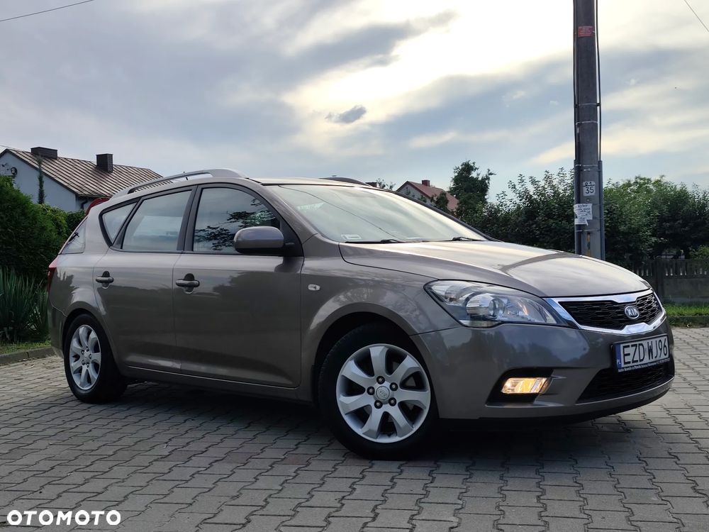 Kia Ceed 1.6 CRDi ISG Spirit - 7