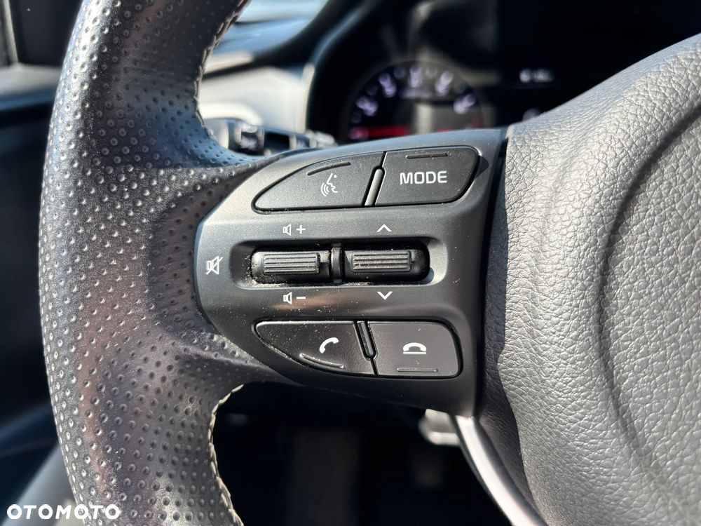 Kia Stonic 1.0 T-GDI L - 18