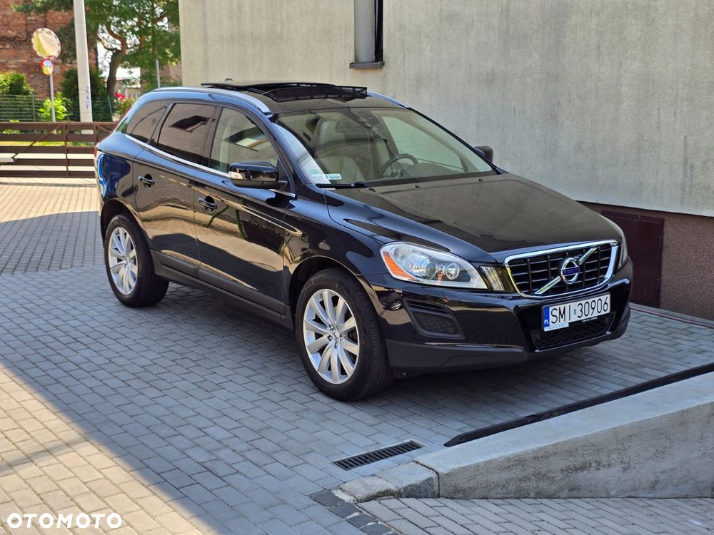 Volvo XC 60 - 1