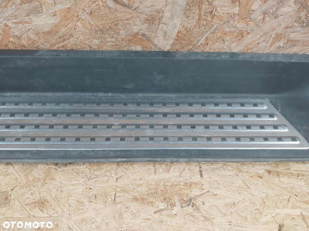 stopień nakładka listwa osłona progu lewy tylny tył vw transporter T6 multivan caravelle 7E5863725D - 3