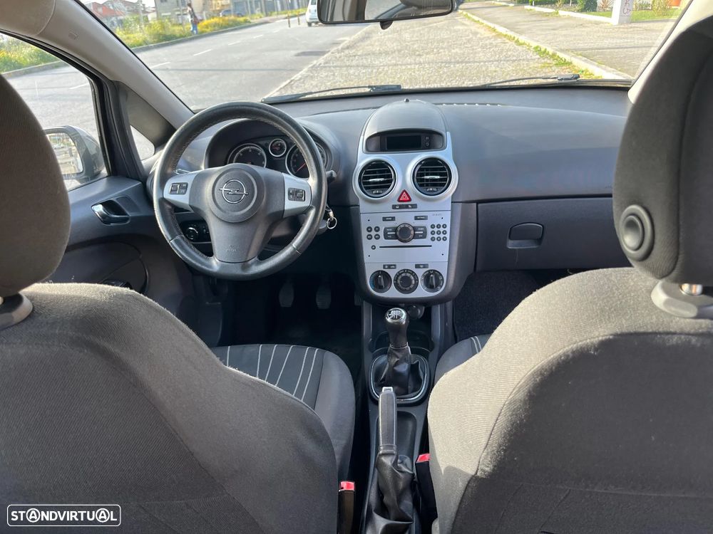 Opel Corsa 1.3 CDTI Enjoy EcoFLEX - 13