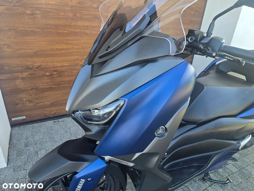 Yamaha X-max - 24