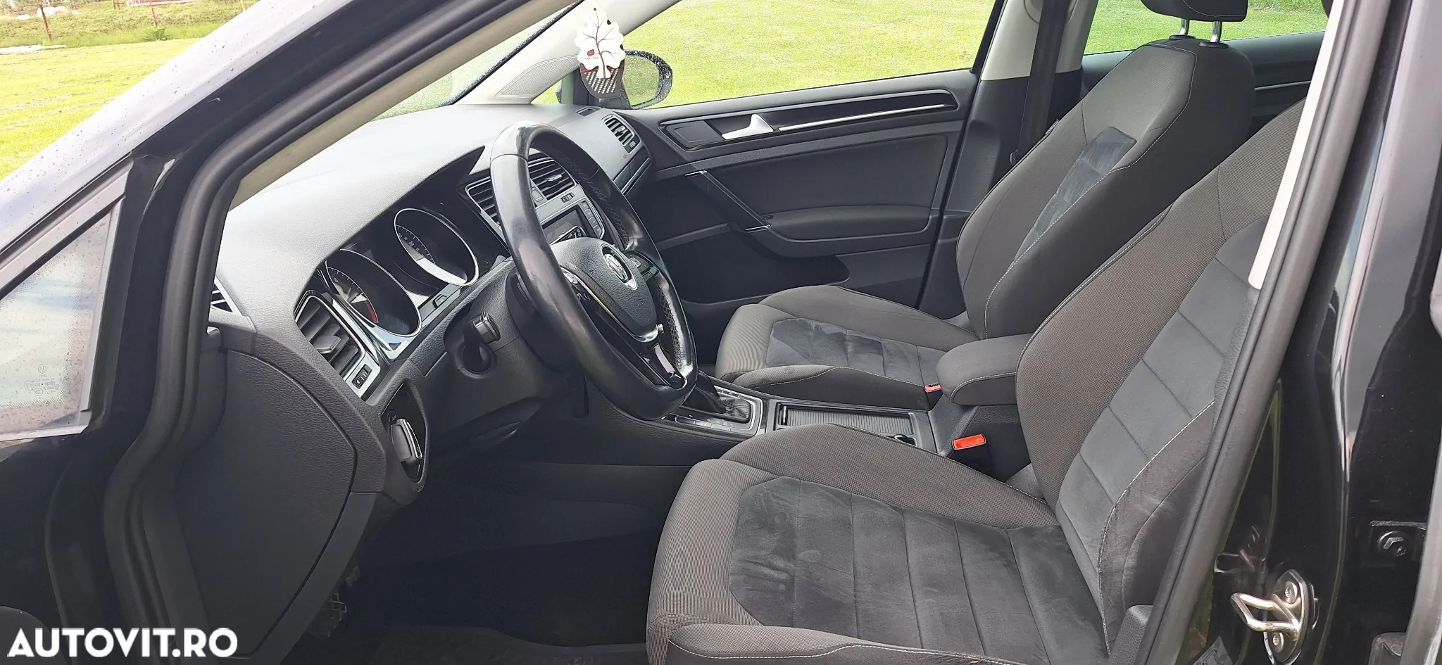 Volkswagen Golf 2.0 BlueTDI DSG Highline - 21