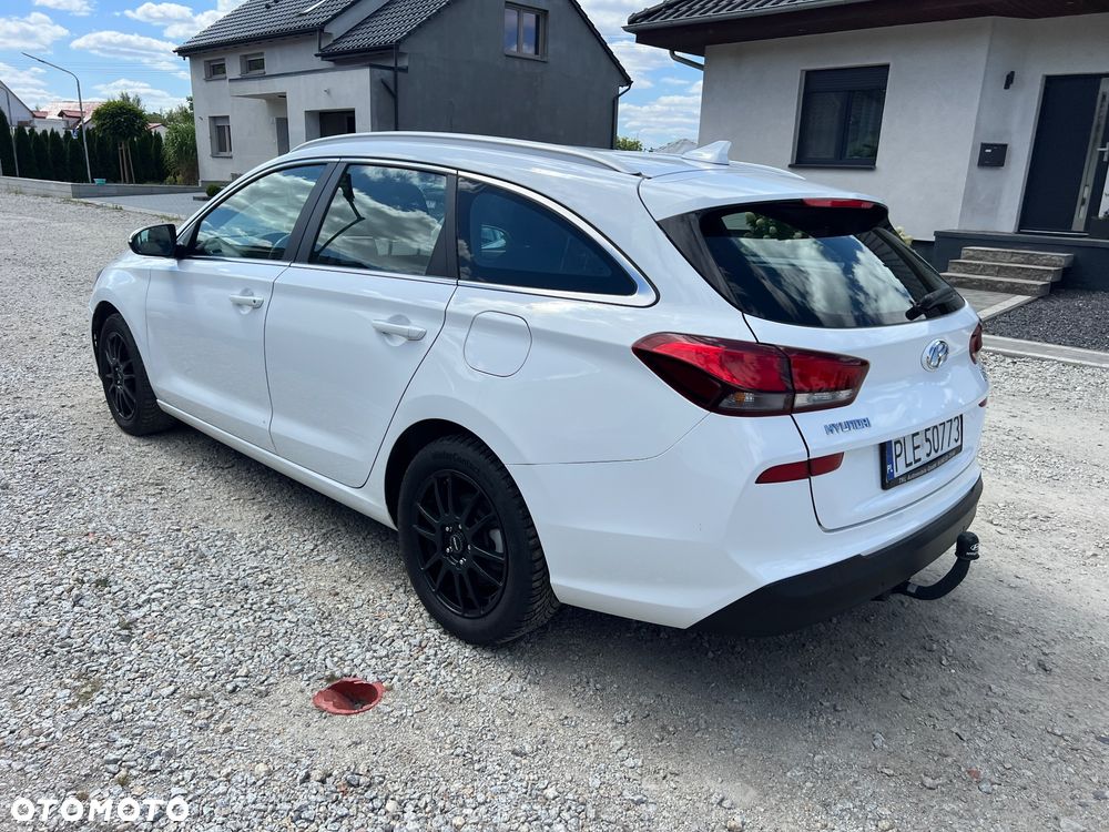 Hyundai i30 1.4 T-GDI Premiere Style - 13