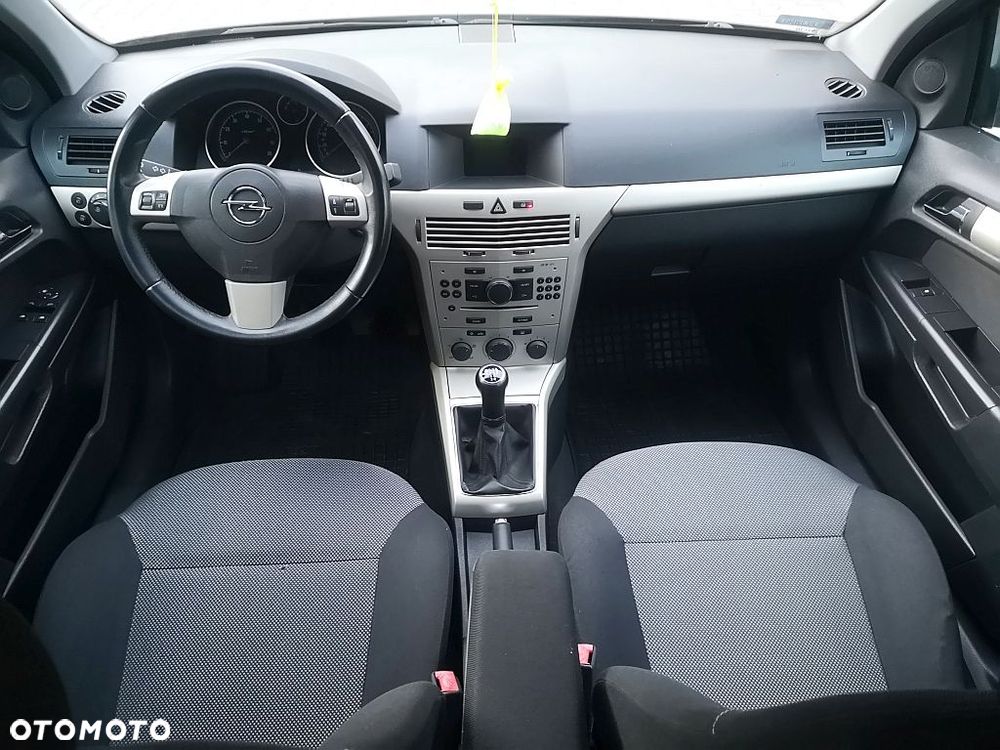 Opel Astra - 8