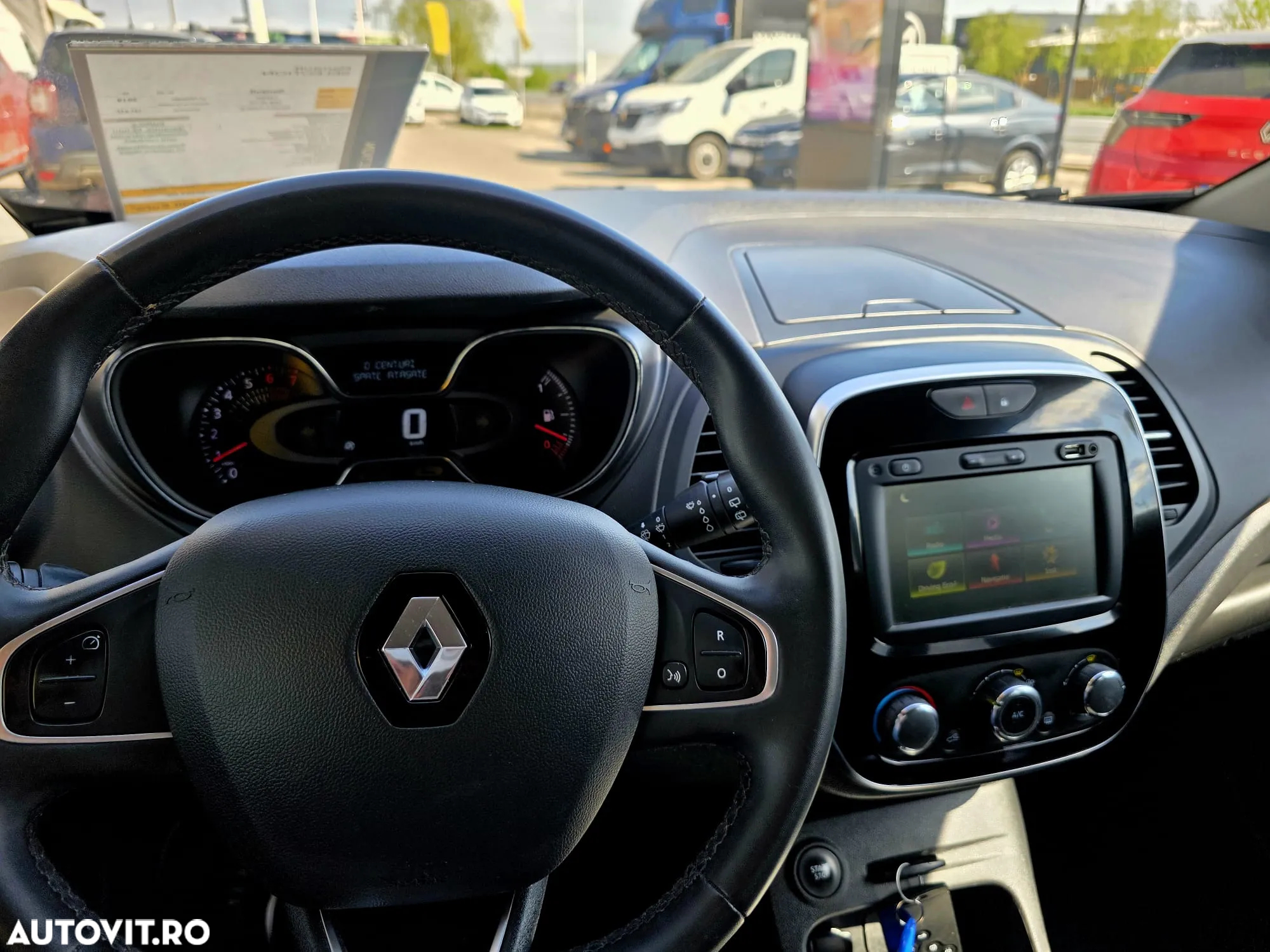 Renault Captur (ENERGY) TCe 90 LIMITED - 6