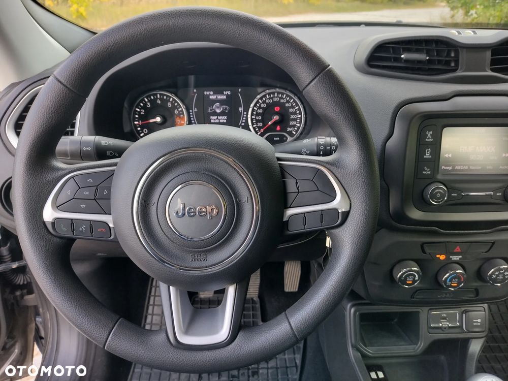 Jeep Renegade 1.6 E-TorQ Sport FWD - 21
