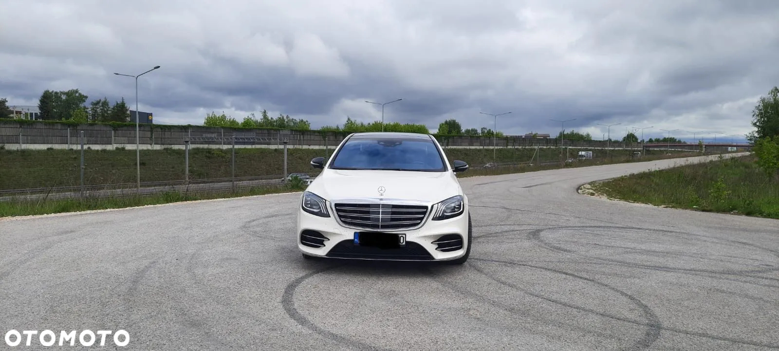 Mercedes-Benz Klasa S 560 4-Matic L 9G-TRONIC - 10