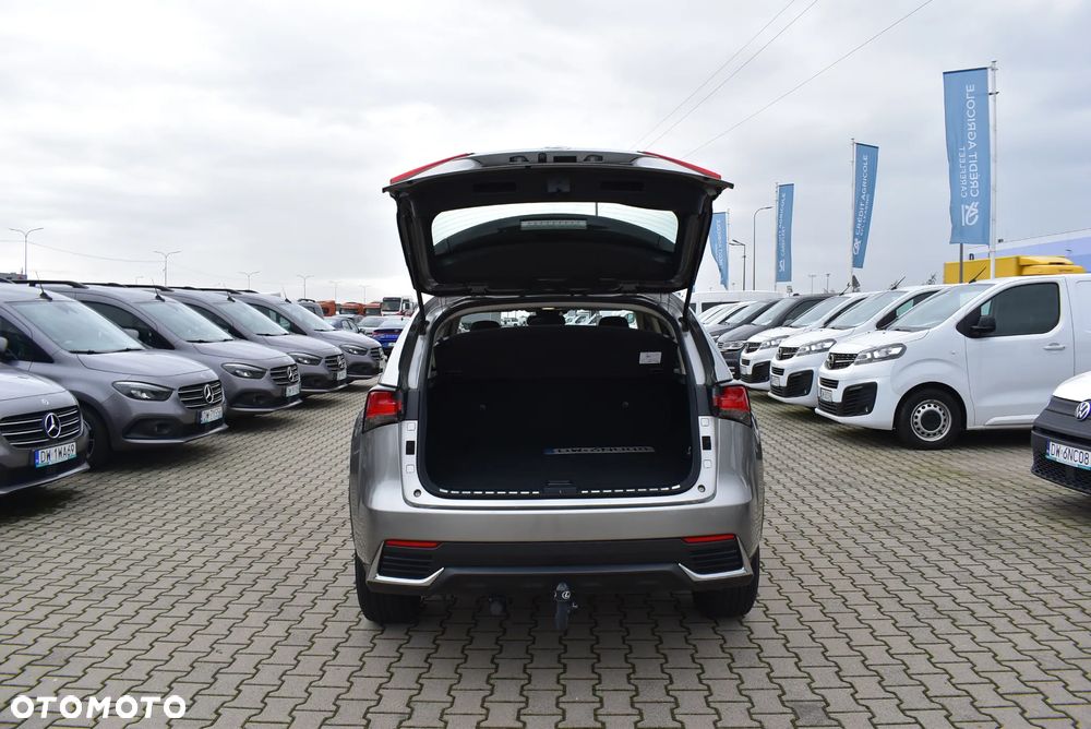 Lexus NX 300h Business Edition AWD - 13