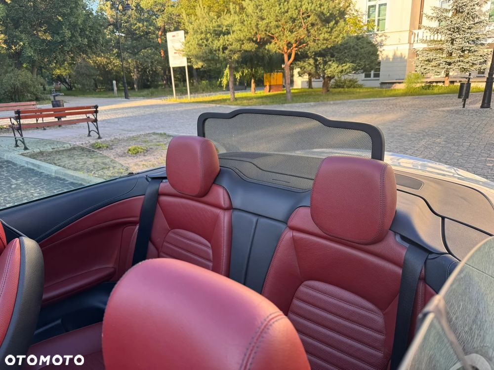 Mercedes-Benz Klasa C 300 9G-TRONIC - 13