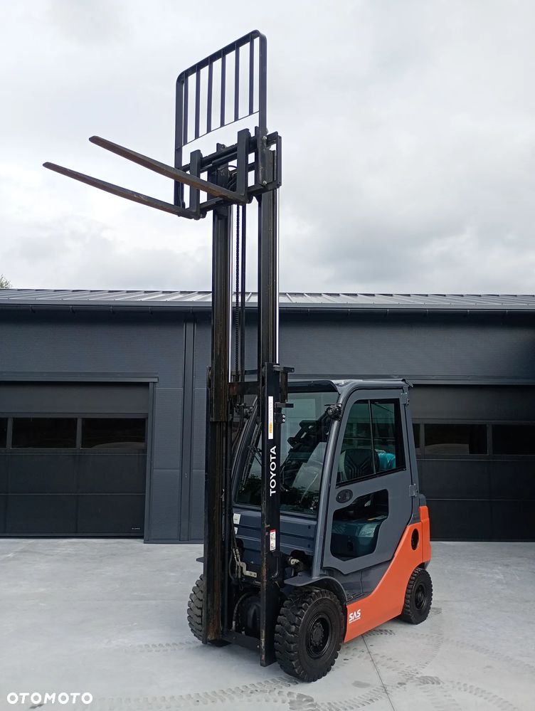 Toyota 02-8FGF15 - 3