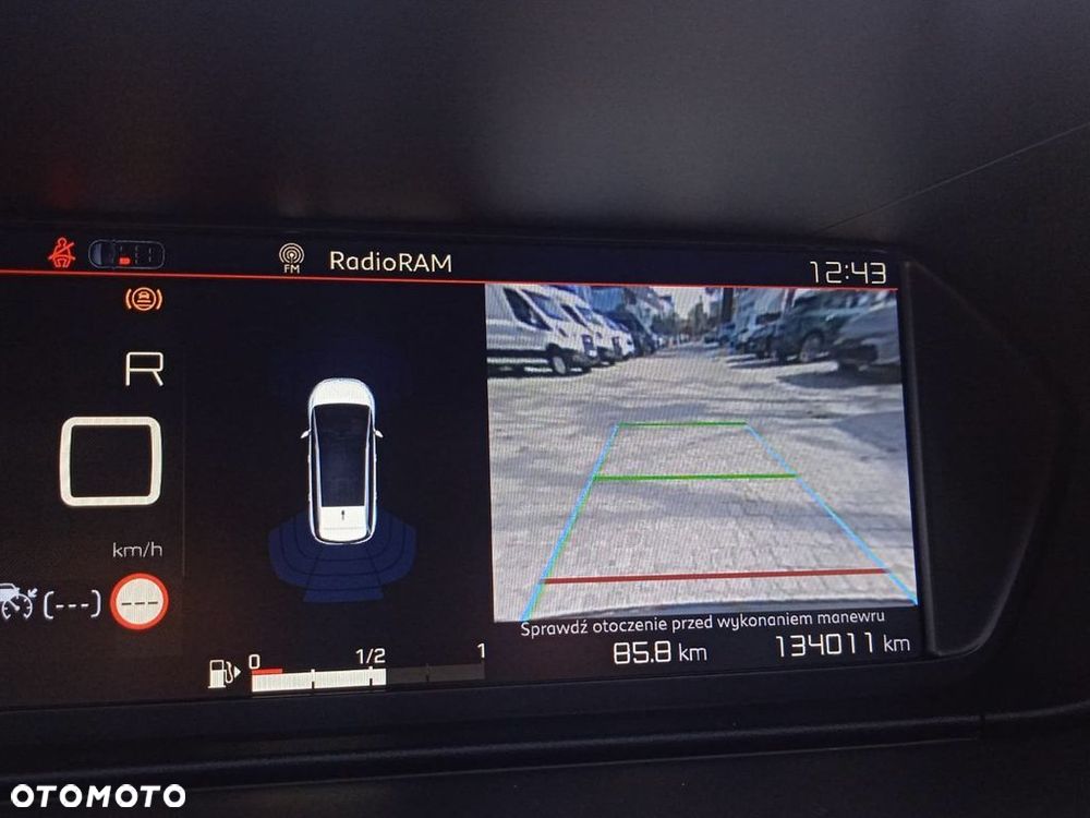 Citroën C4 SpaceTourer 2.0 BlueHDi Shine Pack S&S EAT8 - 26