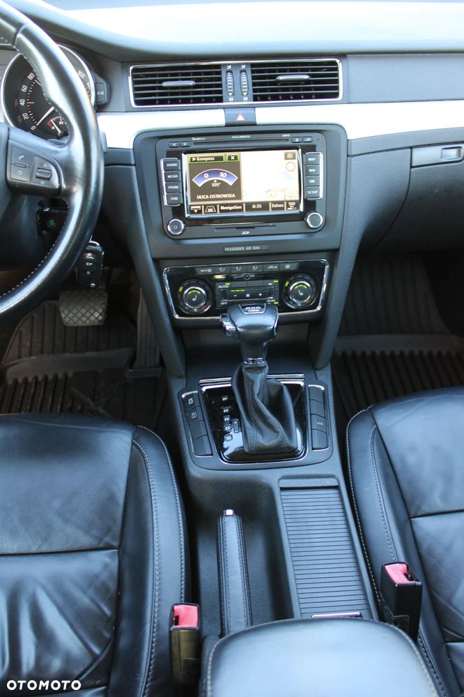 Skoda Superb 2.0 TDI DSG Comfort 4x4 - 19