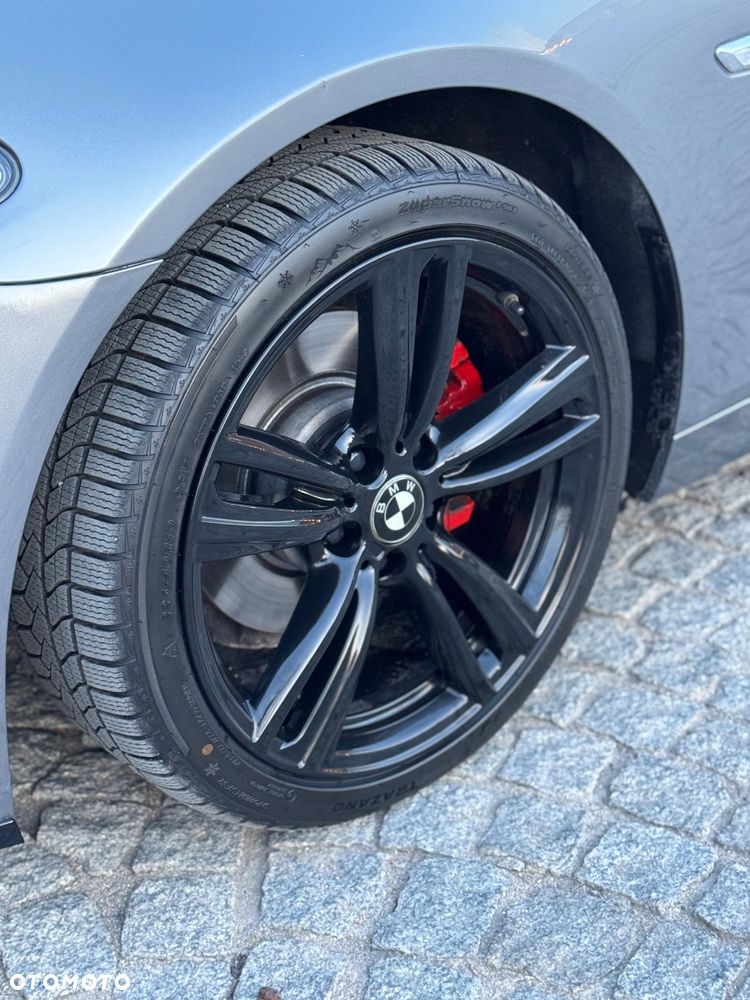 BMW Seria 5 528i - 11