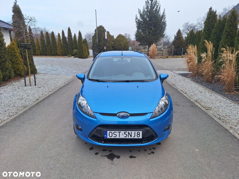 Ford Fiesta - 12