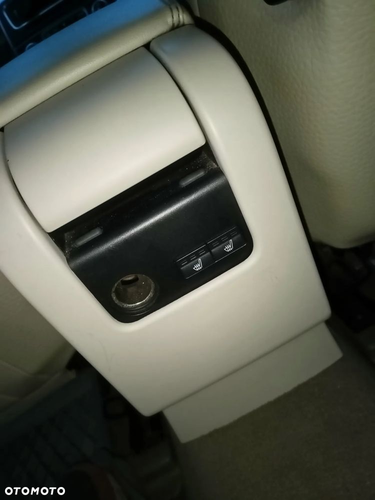 Volvo S60 D5 Summum - 8