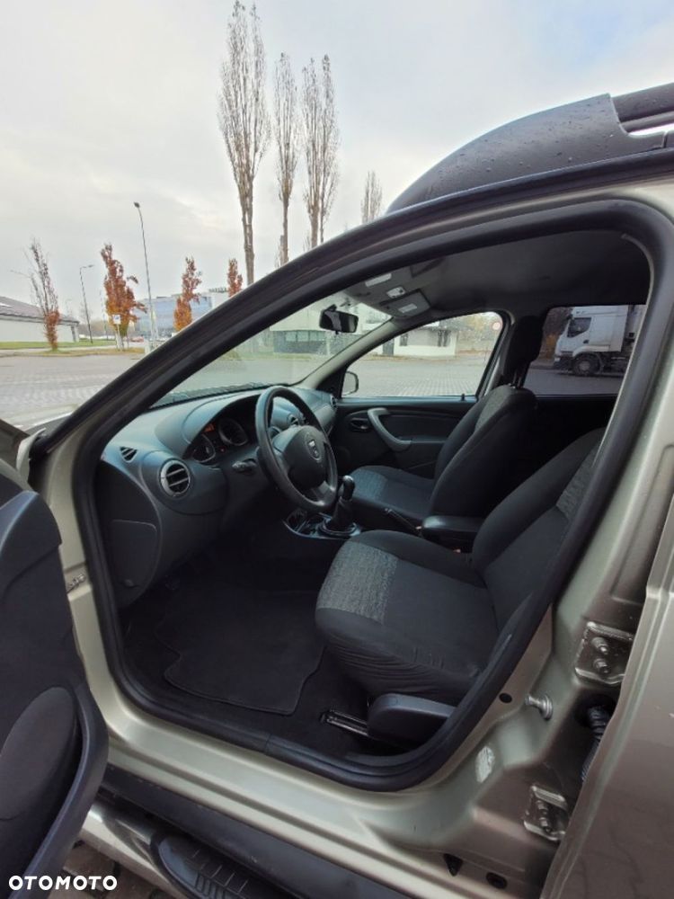 Dacia Duster 1.6 16V 105 4x2 Ice - 12