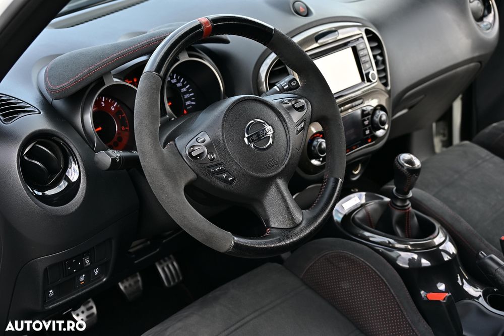 Nissan Juke 1.6 DIG-T Nismo RS - 27