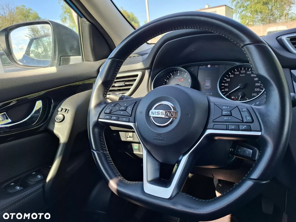 Nissan Qashqai - 17