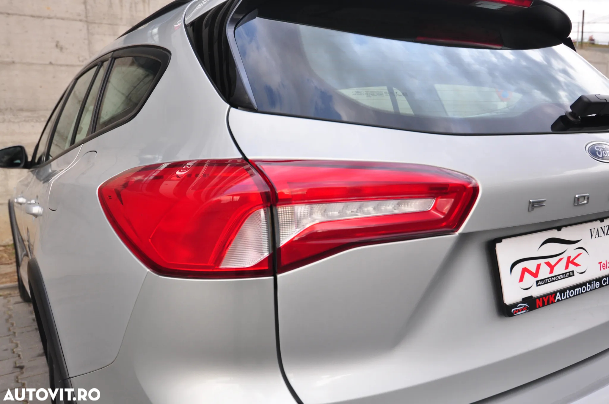 Ford Focus 2.0 EcoBlue Active Business - 16