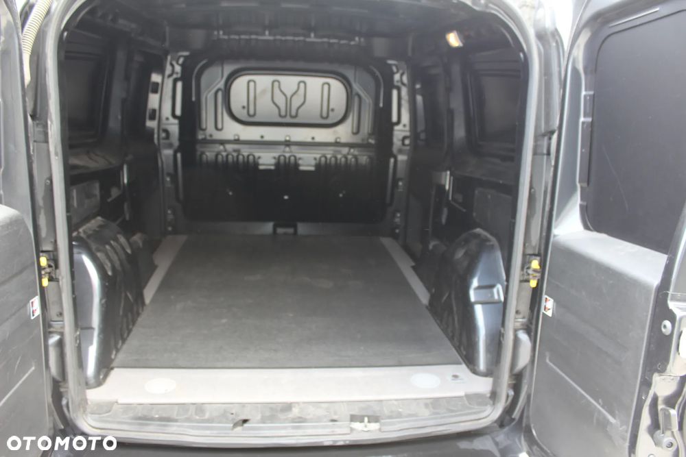 Fiat Doblo - 25