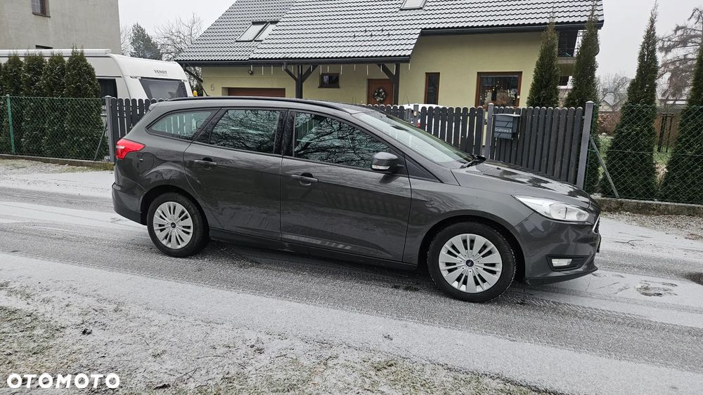 Ford Focus 1.0 EcoBoost Edition - 3