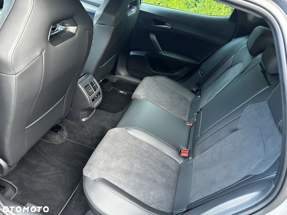 Cupra Formentor 1.5 eTSI DSG Tribe Edition - 23