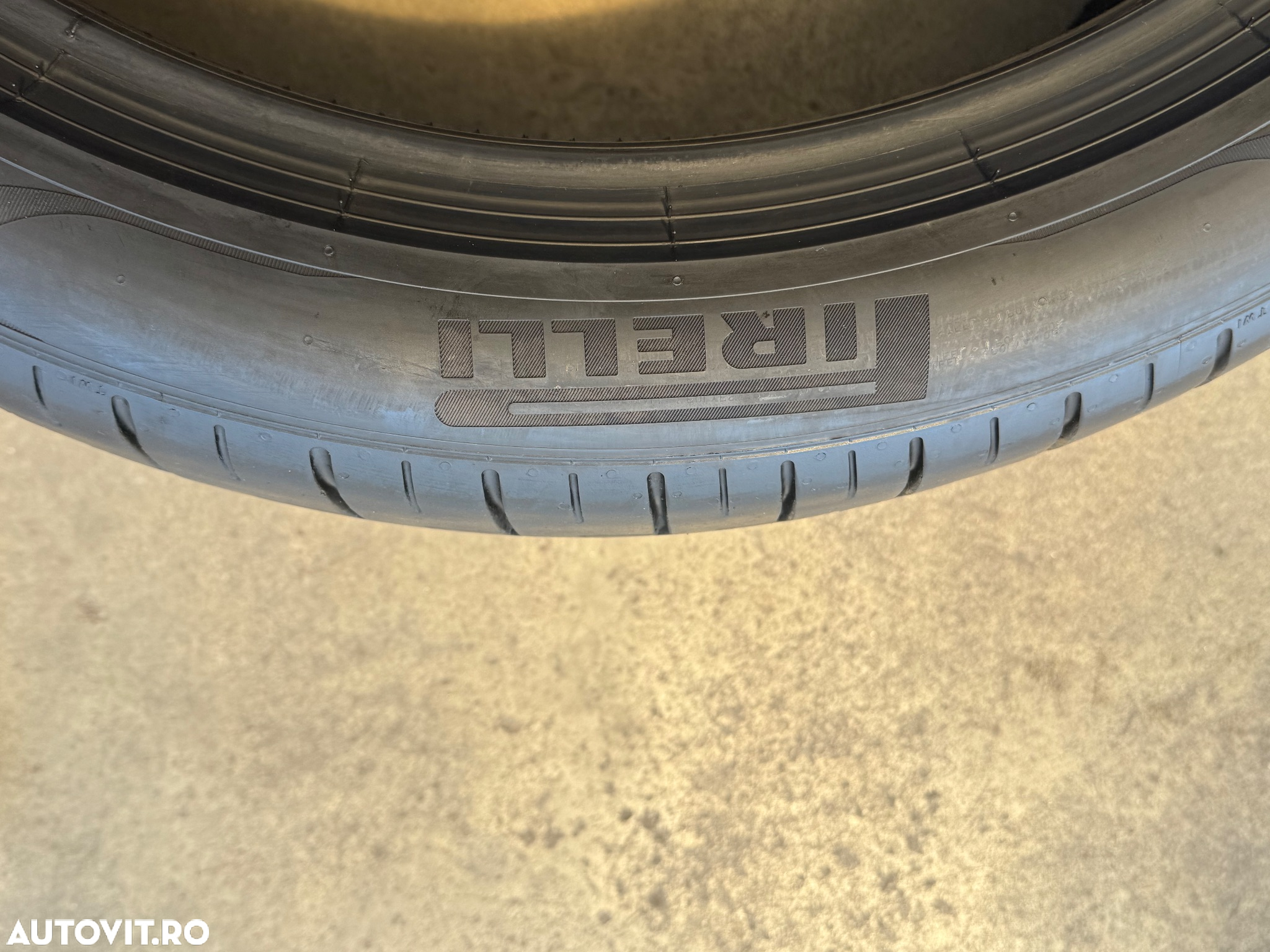 Vând 4 anvelope 275/40/22 Pirelli de vară ca noi - 7