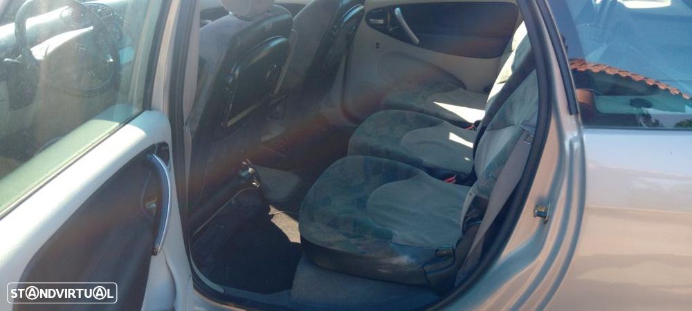 Citroën Xsara Picasso 1.6i SX - 13