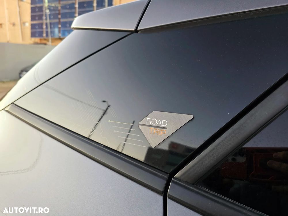 Peugeot 2008 PureTech 130 EAT8 GT Pack - 17