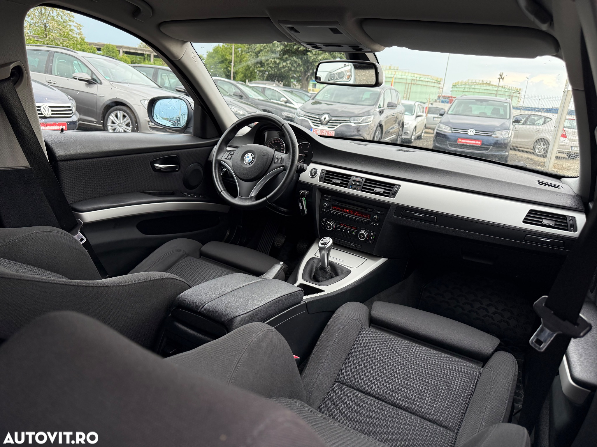BMW Seria 3 320d - 8