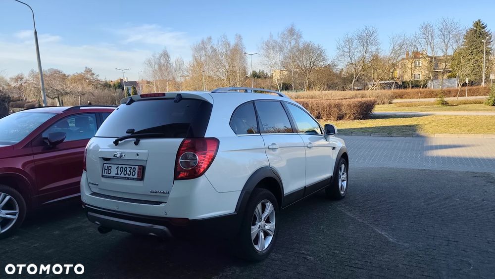 Chevrolet Captiva 2.2 4WD LTZ - 17