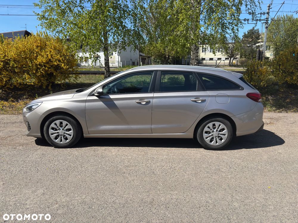 Hyundai i30 1.4 Classic + - 6