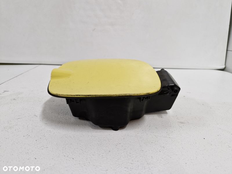 FIAT 500L 500 L KLAPKA WLEWU PALIWA 830/B 830 - 2